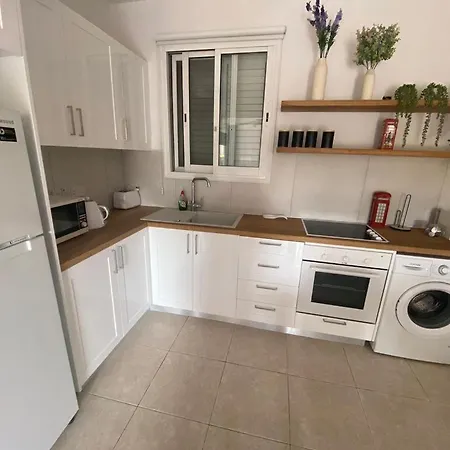 Apartman Pool-side 2 Bedroom In