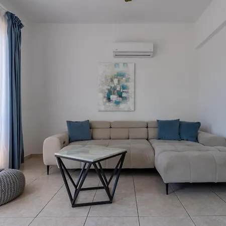 Apartmán A Two Bedroom Pool-side In