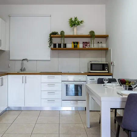 A Two Bedroom Pool-side In Apartment *
